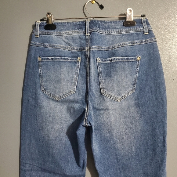 Est 1946 Denim Womens Classic Blue Embroidered Jeans Size 6 - Picture 4 of 7